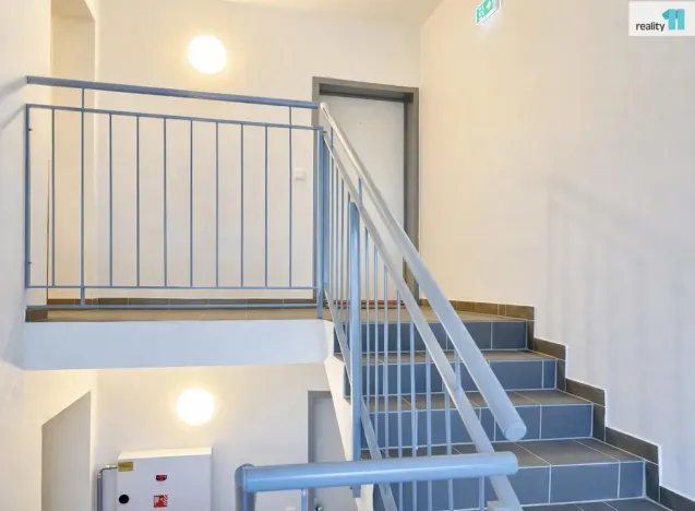 Pronájem bytu 1+kk, Nehvizdy, Vestecká, 38 m2