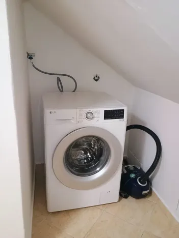 Pronájem bytu 2+kk, Praha - Čakovice, Cukrovarská, 54 m2