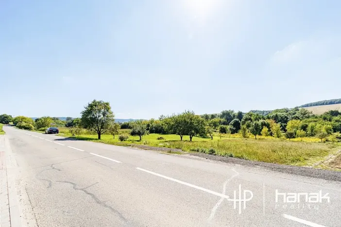 Prodej pozemku pro bydlení, Nemotice, 777 m2