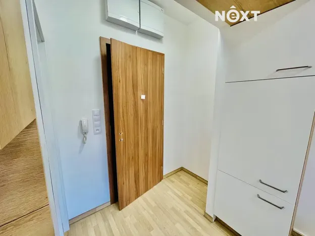 Pronájem bytu 1+kk, Hluboká nad Vltavou, Masarykova, 26 m2