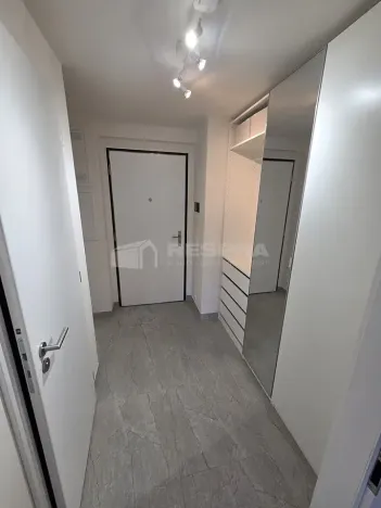 Pronájem bytu 1+kk, Praha - Chodov, Komárkova, 30 m2