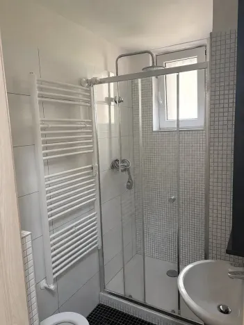 Pronájem bytu 1+kk, Brno, Kalvodova, 30 m2