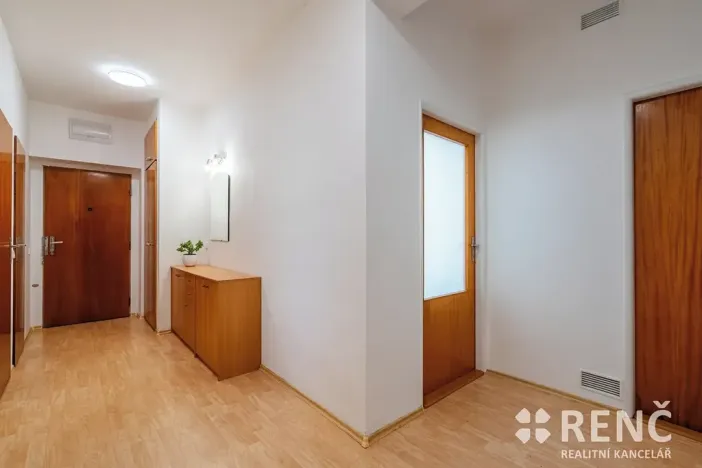 Prodej bytu 3+1, Brno, bratří Křičků, 83 m2