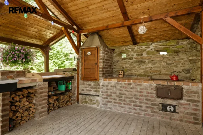 Prodej chalupy, Horní Řasnice, 190 m2