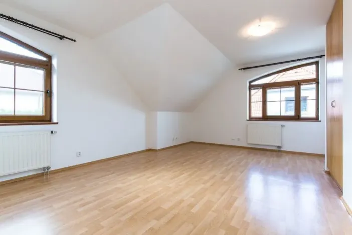 Pronájem vily, Praha - Nebušice, K Noskovně, 384 m2