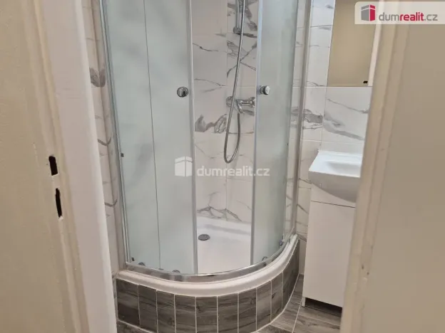 Pronájem bytu 2+1, Český Krumlov - Nádražní Předměstí, Vyšehrad, 55 m2