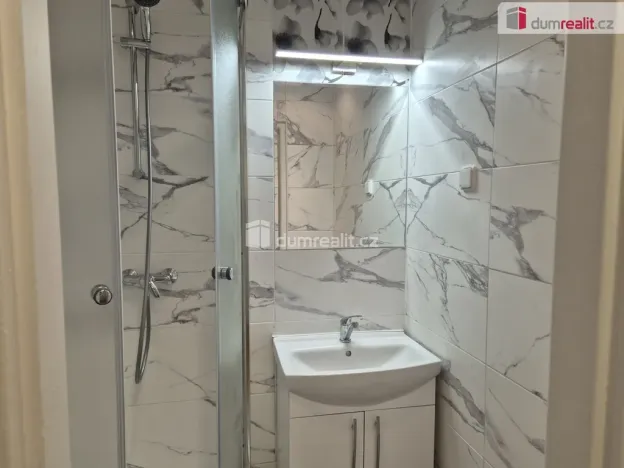 Pronájem bytu 2+1, Český Krumlov - Nádražní Předměstí, Vyšehrad, 55 m2