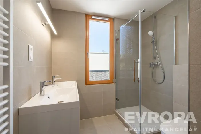 Prodej bytu 4+kk, Pardubice, 86 m2