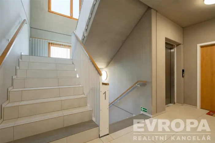 Prodej bytu 4+kk, Pardubice, 86 m2