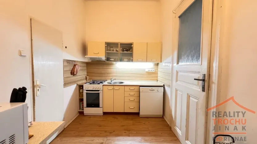 Pronájem bytu 4+kk, Hradec Králové, Eliščino nábřeží, 86 m2