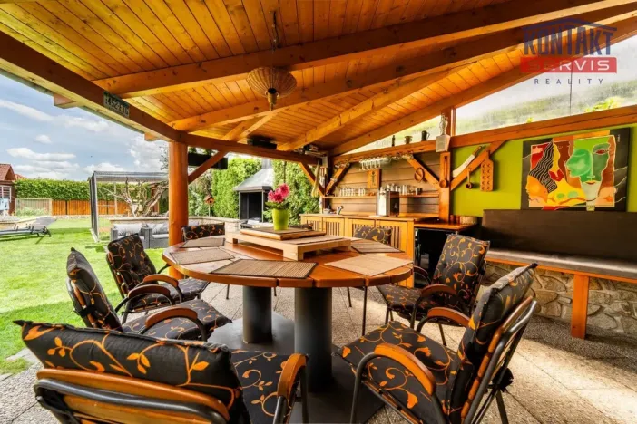 Prodej rodinného domu, Dubné, 261 m2
