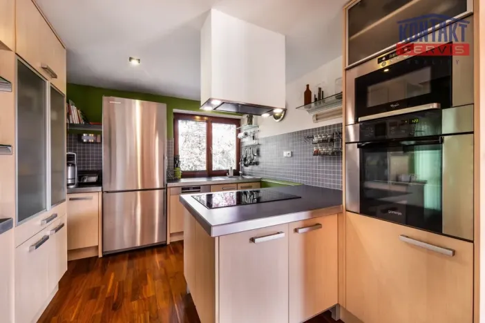 Prodej rodinného domu, Dubné, 261 m2
