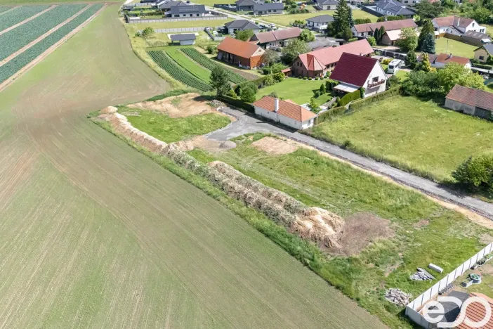 Prodej pozemku pro bydlení, Kovanice, 666 m2