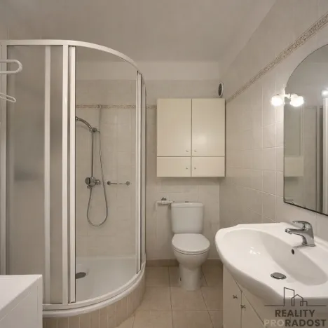 Prodej bytu 4+1, Praha, K rovinám, 91 m2