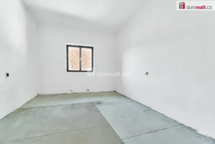 Prodej ubytování, Bečov nad Teplou, nám. 5. května, 246 m2