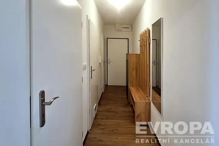 Pronájem bytu 3+1, Nehvizdy, Gabčíkova, 68 m2