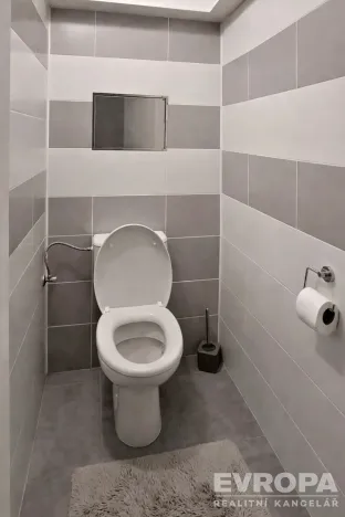 Pronájem bytu 3+1, Nehvizdy, Gabčíkova, 68 m2