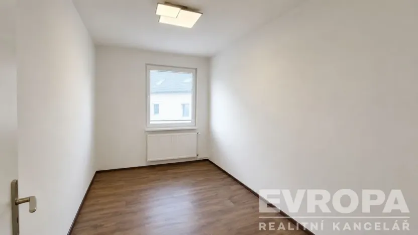 Pronájem bytu 3+1, Nehvizdy, Gabčíkova, 68 m2