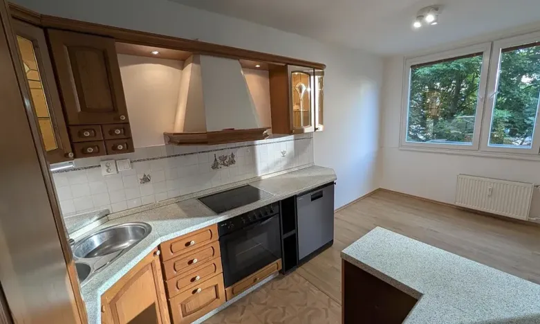 Pronájem bytu 3+kk, Praha - Nusle, Pujmanové, 69 m2