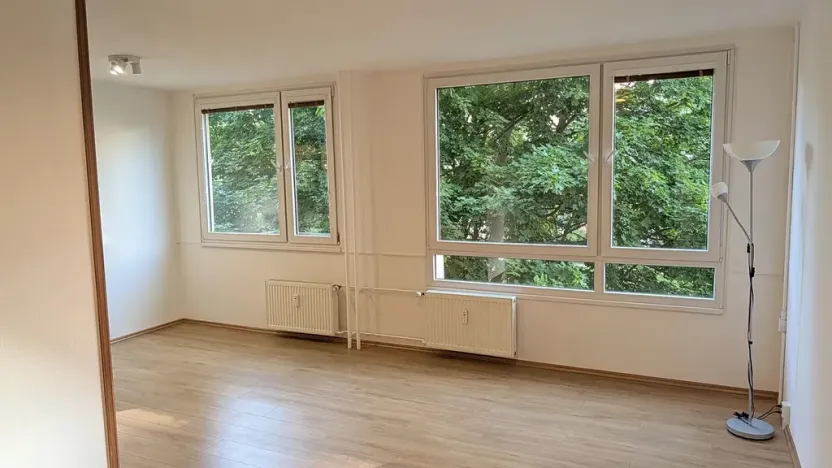 Pronájem bytu 3+kk, Praha - Nusle, Pujmanové, 69 m2