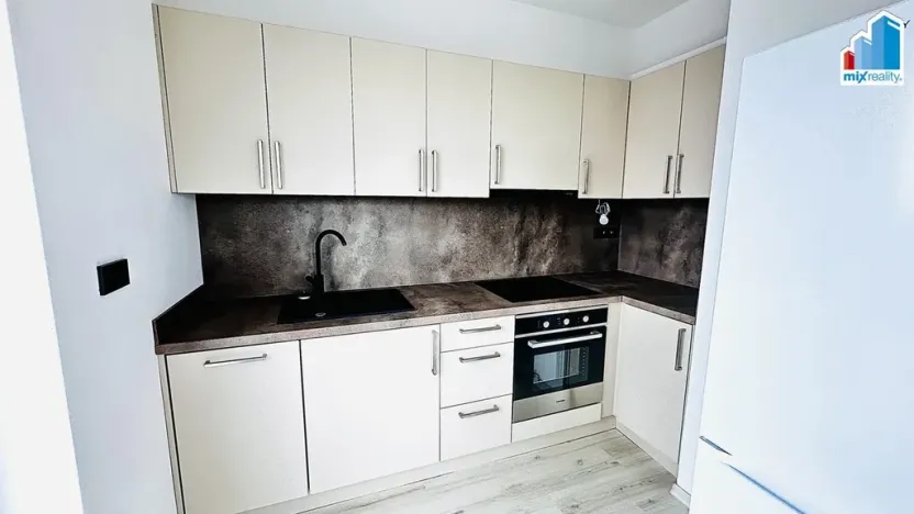 Pronájem bytu 1+kk, Plzeň, Pilařská, 40 m2
