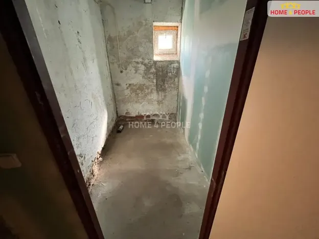 Pronájem bytu 2+1, Karlovy Vary, Závodu míru, 71 m2