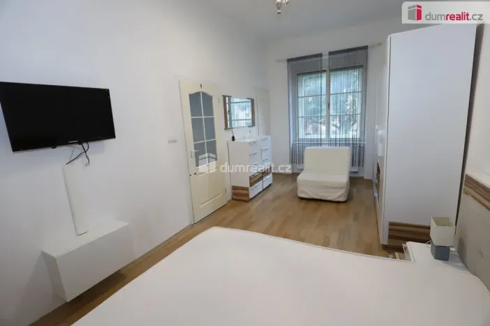 Pronájem bytu 2+1, Praha - Vinohrady, 75 m2