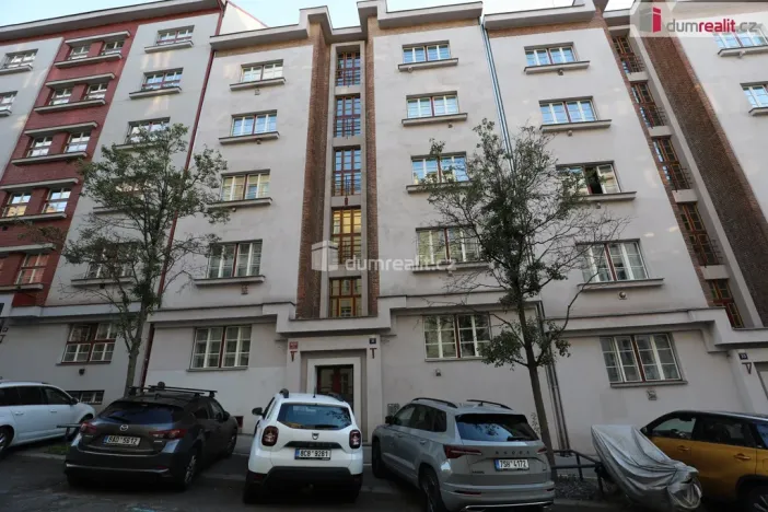 Pronájem bytu 2+1, Praha - Vinohrady, 75 m2