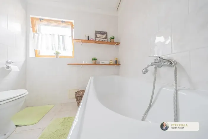 Prodej rodinného domu, Mšené-lázně, Na Vinohradech, 110 m2