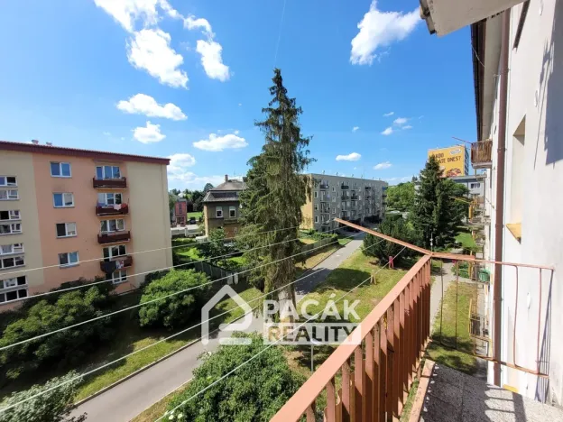 Pronájem bytu 2+1, Olomouc - Neředín, Dělnická, 52 m2