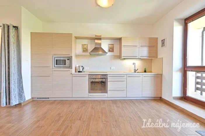 Pronájem bytu 2+kk, Brno, Vránova, 33 m2