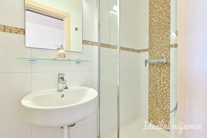 Pronájem bytu 2+kk, Brno, Vránova, 33 m2