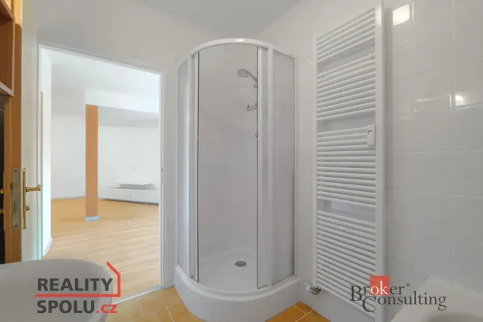 Prodej bytu 3+kk, Trnová, 76 m2