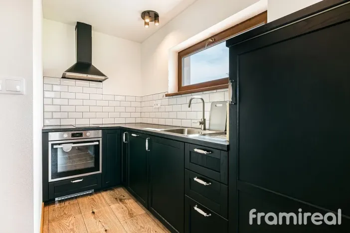 Pronájem bytu 2+kk, Vrbovec, 36 m2