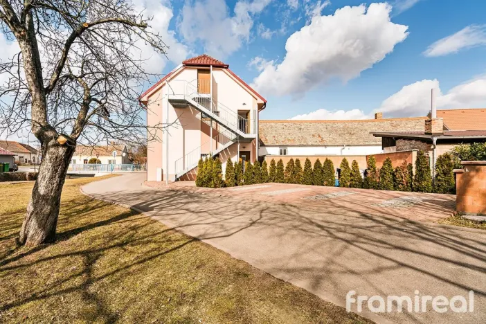 Pronájem bytu 2+kk, Vrbovec, 36 m2