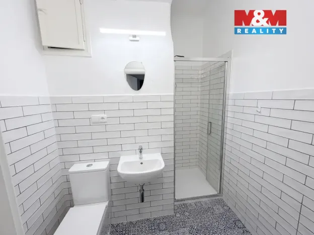 Pronájem bytu 1+kk, Olomouc - Hodolany, Zeyerova, 22 m2