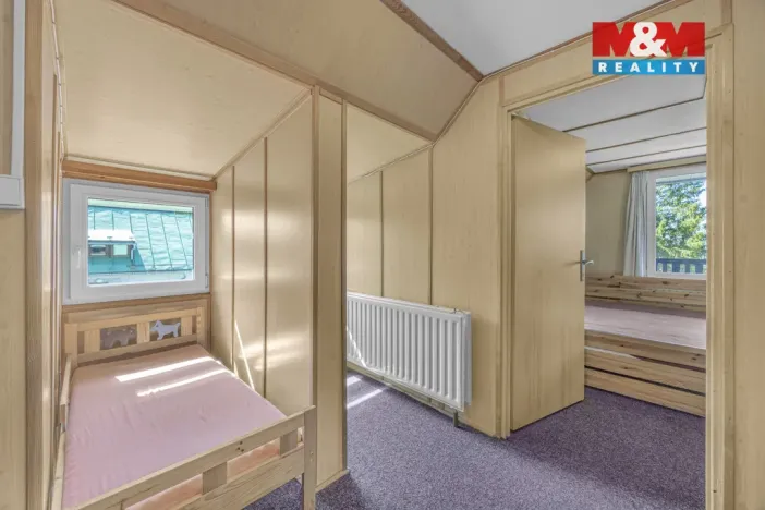 Prodej ubytování, Deštné v Orlických horách, 1200 m2
