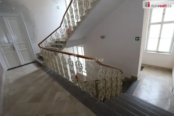 Pronájem bytu 1+1, Praha - Nové Město, Hálkova, 32 m2