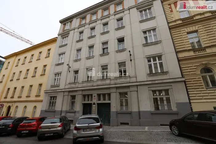 Pronájem bytu 1+1, Praha - Nové Město, Hálkova, 32 m2