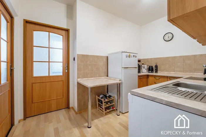 Prodej bytu 2+1, Praha - Kamýk, Písnická, 40 m2