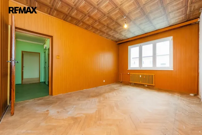Prodej bytu 2+1, Praha - Malešice, Káranská, 54 m2