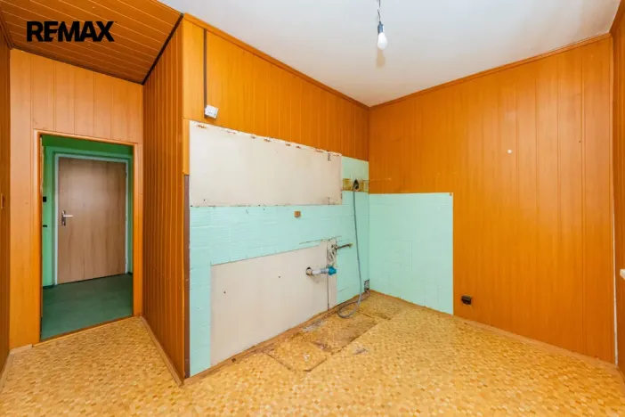 Prodej bytu 2+1, Praha - Malešice, Káranská, 54 m2