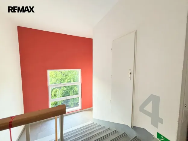Prodej bytu 2+1, Praha - Malešice, Káranská, 54 m2