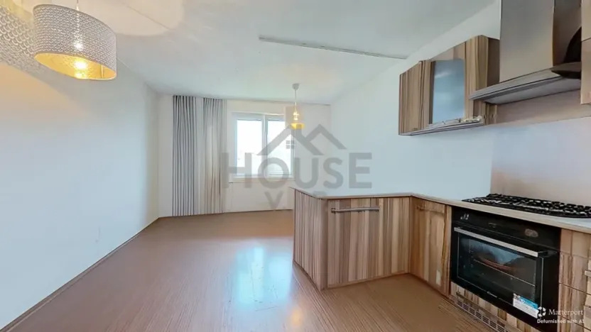 Pronájem bytu 2+kk, Praha - Vršovice, Karpatská, 49 m2