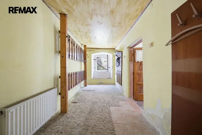 Prodej komerčního pozemku, Blatno, 105830 m2
