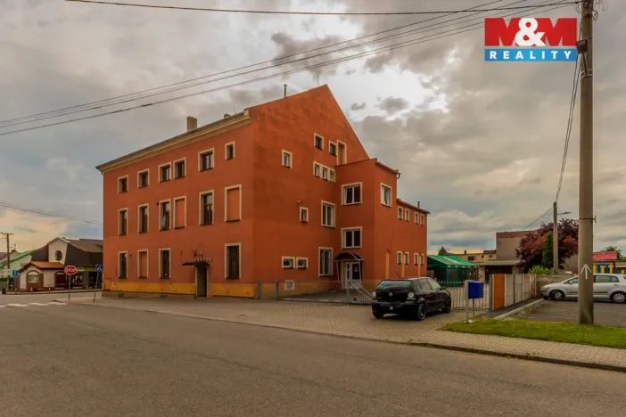 Prodej obchodního prostoru, Kravaře, Opavská, 1355 m2