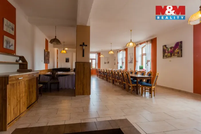 Prodej obchodního prostoru, Kravaře, Opavská, 1355 m2
