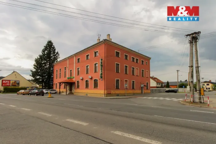 Prodej obchodního prostoru, Kravaře, Opavská, 1355 m2