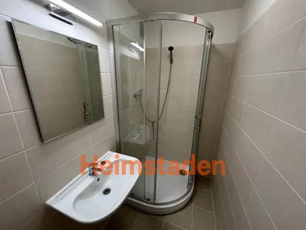 Pronájem bytu 1+kk, Orlová - Lutyně, Okružní, 28 m2