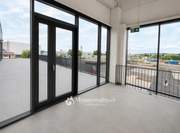 Pronájem kanceláře, Dyje, 270 m2